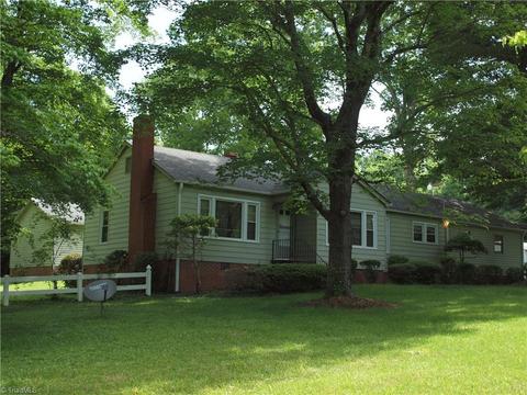 4395 Nc Highway 42 S, Asheboro, NC 27205