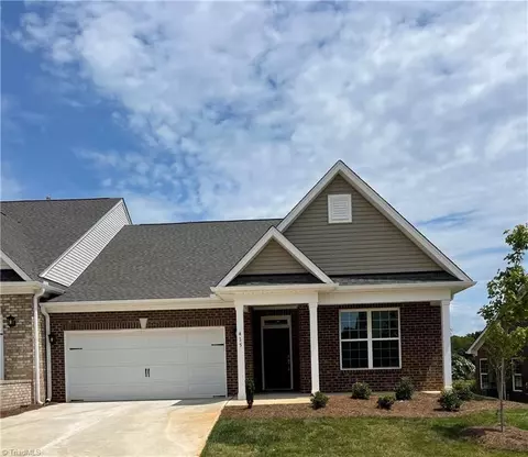 415 Mountain Grove Ln, Kernersville, NC 27284