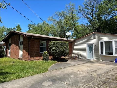 3210 Lardner Rd, Greensboro, NC 27405