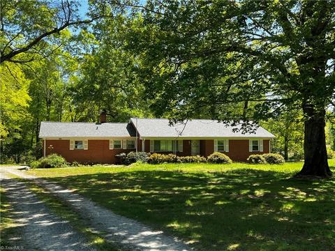 2246 Nc Highway 62, Julian, NC 27283
