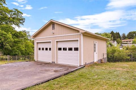 741 Davis St, Eden, NC 27288 photo 14