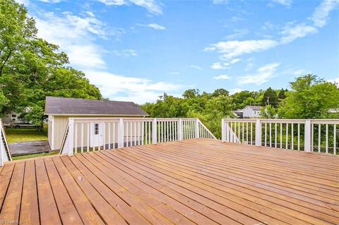 741 Davis St, Eden, NC 27288 photo 13