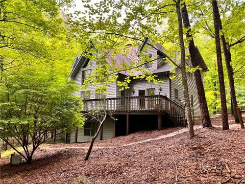 658 Jonathan Dr, Lowgap, NC 27024