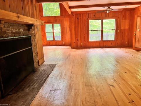 658 Jonathan Dr, Lowgap, NC 27024 photo 8