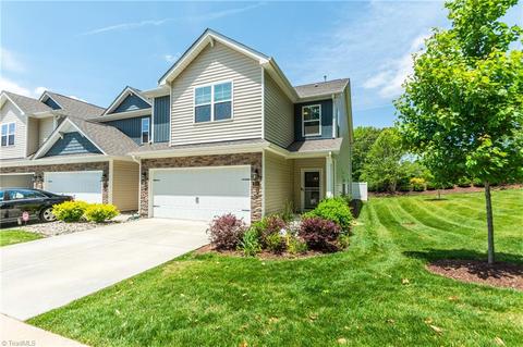 700 Riley Ln, Greensboro, NC 27455