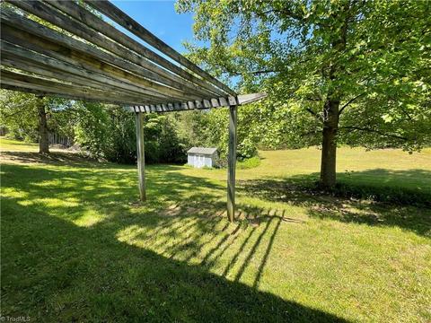140 Maple Ridge Dr, King, NC 27021 photo 24