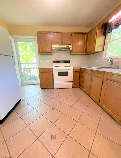 140 Maple Ridge Dr, King, NC 27021 photo 19