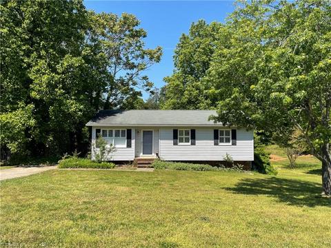 140 Maple Ridge Dr, King, NC 27021 photo 26