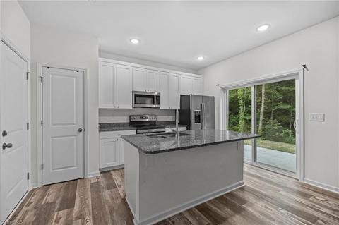 185 Pinecroft Ln, Spencer, NC 28159 photo 9