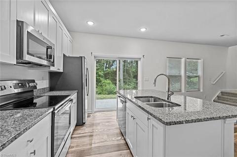 185 Pinecroft Ln, Spencer, NC 28159 photo 7