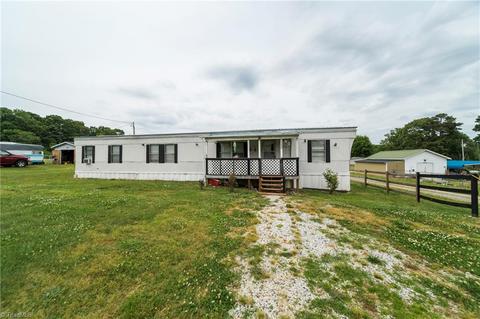 1150 Sink Farm Rd, Lexington, NC 27295