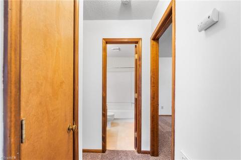 437 James Ct, High Point, NC 27265 photo 8