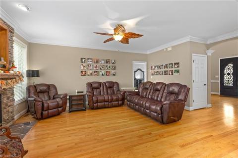 3484 Ascot Dr, Trinity, NC 27370 photo 11
