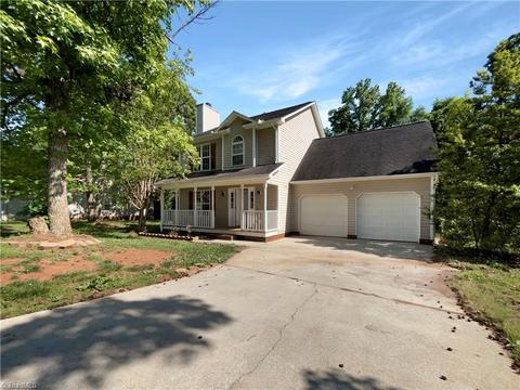 155 Wood Ln, Advance, NC 27006