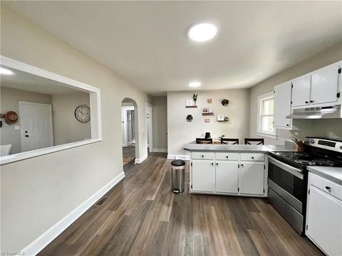 711 Carr St, High Point, NC 27262 photo 8