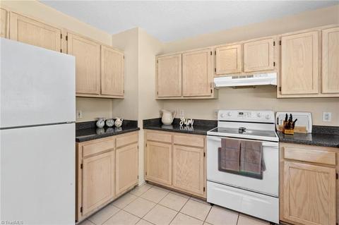 602 Rosecrest Dr, High Point, NC 27260 photo 11
