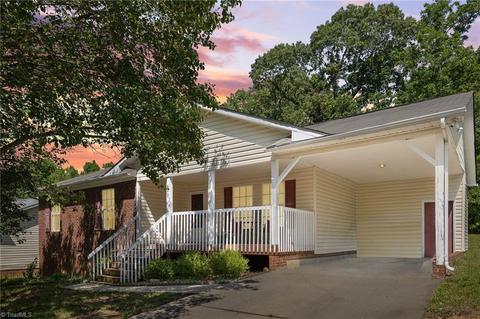 602 Rosecrest Dr, High Point, NC 27260 photo 1