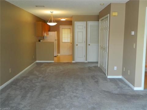 516 English Ct, Trinity, NC 27370 photo 3