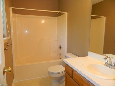 516 English Ct, Trinity, NC 27370 photo 8