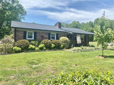 318 Calvary Rd, Ronda, NC 28670