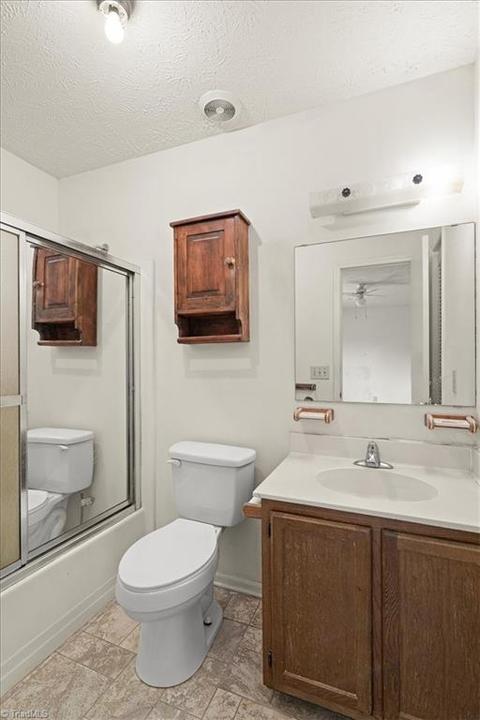 1654 Sechrist Loop, Pilot Mountain, NC 27041 photo 17
