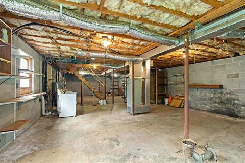 1654 Sechrist Loop, Pilot Mountain, NC 27041 photo 19