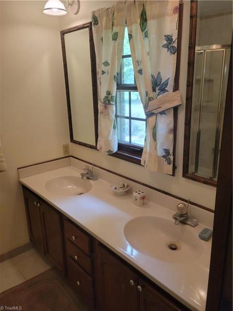 4555 Irwin St, Trinity, NC 27370 photo 7