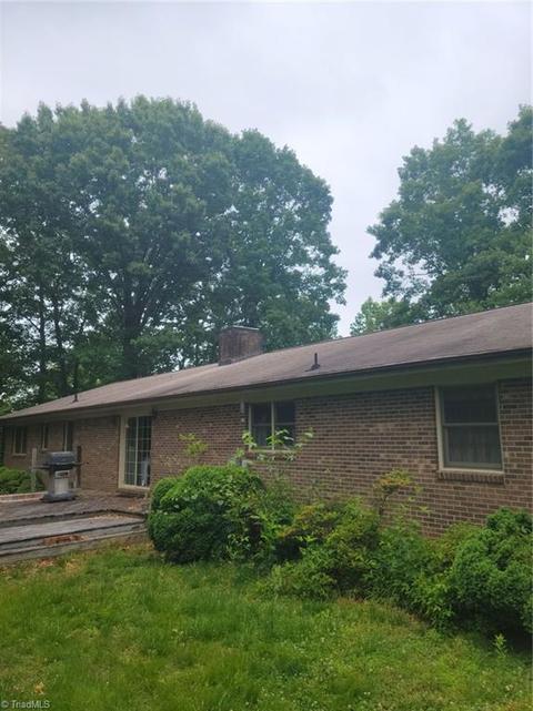 4555 Irwin St, Trinity, NC 27370 photo 3