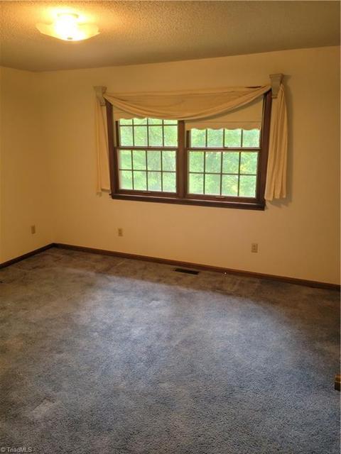 4555 Irwin St, Trinity, NC 27370 photo 11