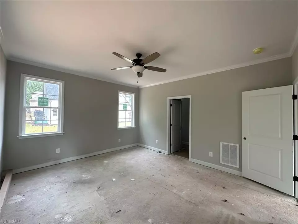  5911 Crossview Dr, Kernersville, NC 27284 photo 14