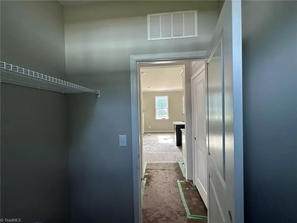  5911 Crossview Dr, Kernersville, NC 27284 photo 31