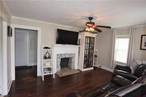 210 Carson Rd, Pilot Mountain, NC 27041 photo 8