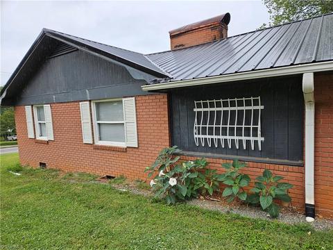 157 E Peacock Ave, Denton, NC 27239 photo 24