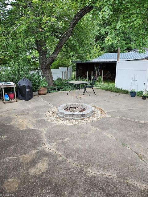 157 E Peacock Ave, Denton, NC 27239 photo 22