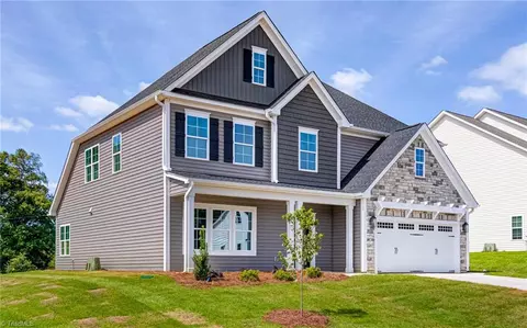 419 Brooke Hill Dr, Lewisville, NC 27023
