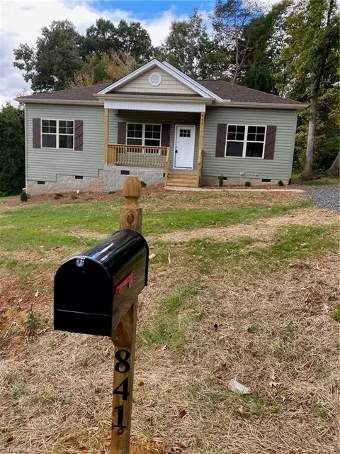 841 Conover Dr, Eden, NC 27288 photo 2