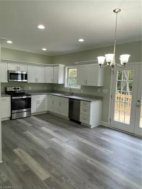 841 Conover Dr, Eden, NC 27288 photo 7