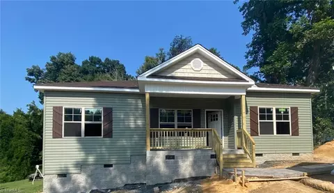 841 Conover Dr, Eden, NC 27288