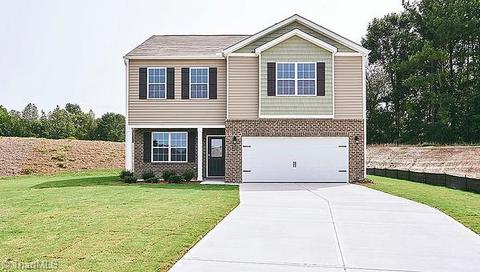 4994 Payne St #29, Trinity, NC 27370