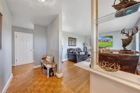 2114 Sago Rd, Penhook, VA 24137 photo 4