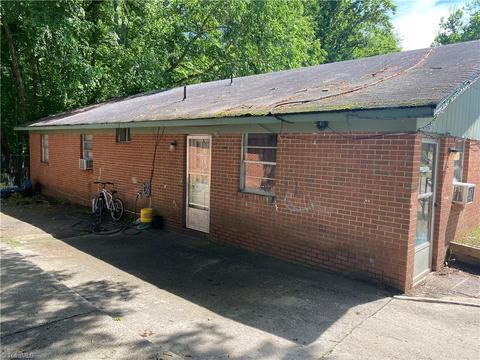 601 Barton St, Durham, NC 27707 photo 3