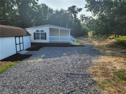 155 Old Ridge Rd, Mount Airy, NC 27030