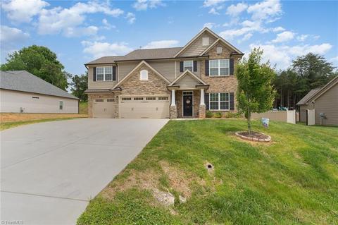 188 Shadow Trl, Clemmons, NC 27012 photo 2