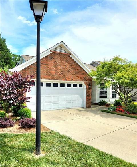 3612 Grandway Cir, Greensboro, NC 27409