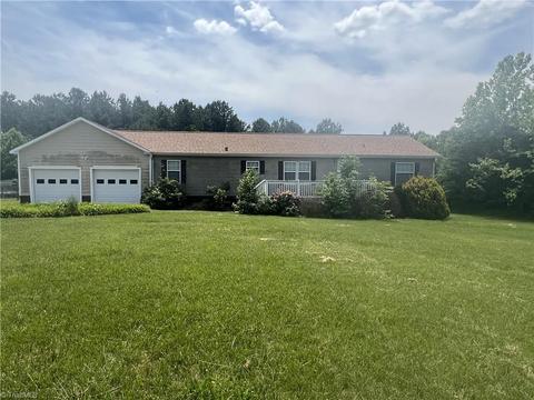 504 Nc Highway 62 E, Pleasant Garden, NC 27313