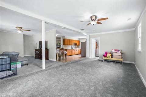 216 Crestview Dr, King, NC 27021 photo 5