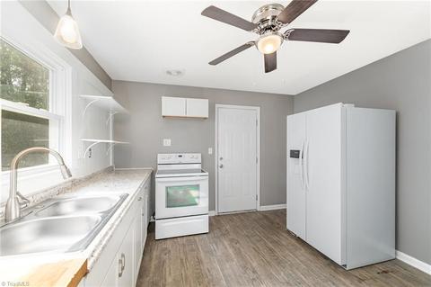 714 Cliffside Ave, High Point, NC 27260 photo 7