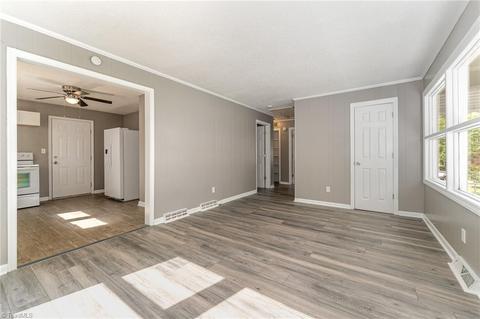 714 Cliffside Ave, High Point, NC 27260 photo 5