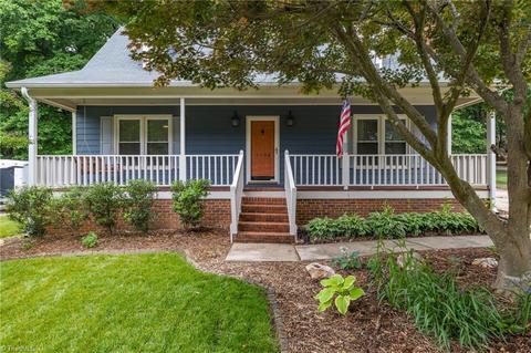 1106 Pepper Hill Rd, Greensboro, NC 27407
