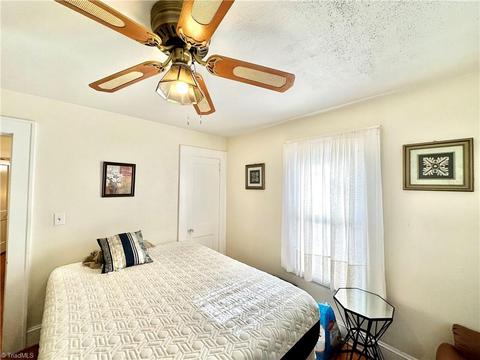 403 Phillips Ave, High Point, NC 27262 photo 17